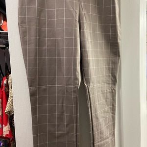 A New Day light brown with pink plaid skinny dress pants size 12